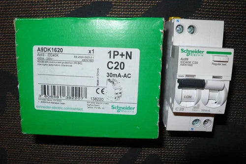 DISJONCTEUR DIFFERENTIEL 20A 30mA TYPE AC, 20AMPERES A9DK1620 SCHNEIDER ELECTRIC