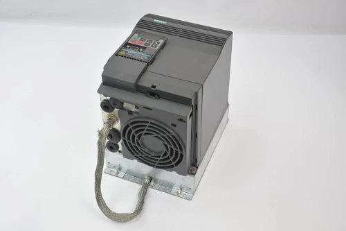 Siemens Micromaster vector MMV400/3 6SE3221-0DC40 ( 6SE3 221-0DC40 ) incl filter