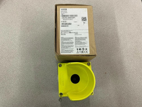 NEW IN BOX SIEMENS ENCLOSURE 3SU1851-0AA00-0AC2