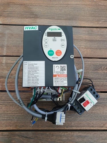 Schneider Electric Altivar ATV212HU15N4
