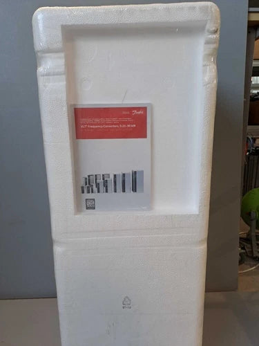 131X338- Danfoss- FC-202P2K2S2P55H2XGXXXXSXXXXAXBXCXXXXDX / Variator Neu