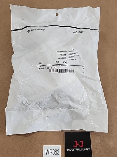 *BRAND NEW* Allen-Bradley 42GRP-9041-QD /A Photoswitch Diffuse Sensor + Warranty
