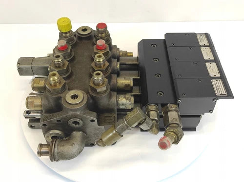Coletor hidr¨¢ulico NORDHYDRAULIC 1539-007913 RM 204 95-20 1 pe?a