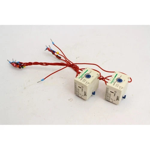 2pcs SCHNEIDER ELECTRIC LA2KT2E Time Relay (B729)