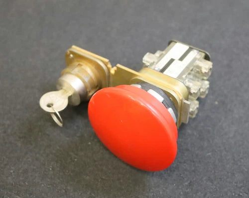 SCHNEIDER ELECTRIC / TELEMECANIQUE Not-Aus-Schalter Pilzschalter ZB2-RB91