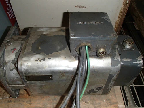Siemens Perm Motor K364 8102 01 001 _ 1FT5102-0AC01-2-Z _  244 644 01 _ Z: G44