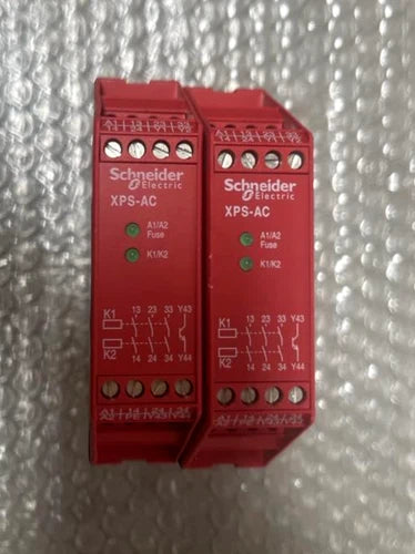 Schneider Electric Preventa XPSAC1321 Safety Relay