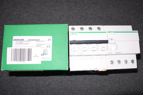 DISJONCTEUR A9F77440 DIFFERENTIEL A9V61440 TETRA. 40A 30mA SI SCHNEIDER ELECTRIC