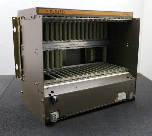SIEMENS SINUMERIK EX PC 1 Rack 6FC3871-0CA No. A 1502343 No Rackboards