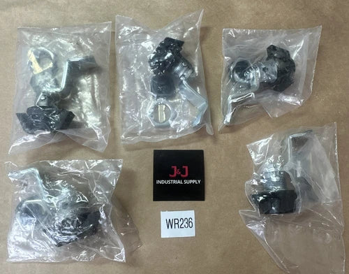 (5) NEW SEALED- EMKA 1000-U345 Locking Black Polyamide Keyed EK333 Winghandle