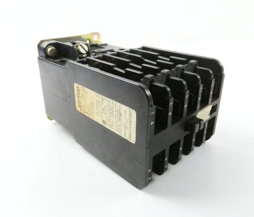 SIEMENS 3TA21 12-7T 2S+2? AUXILIARY CONTACTOR