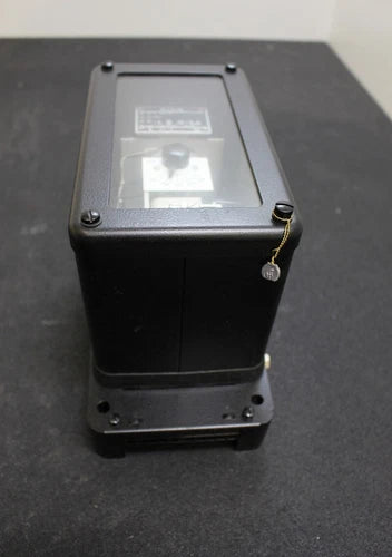 Siemens Voltage Relay Type: R1V15 - Rated Voltage: 220VDC