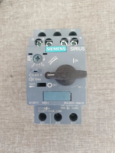 Siemens 3RV2011-1HA15 NEW no BOX