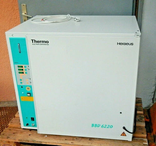 Thermo Heraeus BBD 6220 CO2 Incubator