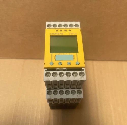 Siemens - 3TK2810-1BA41 - SIRIUS Safety Speed / Standstill Monitor (24V DC)