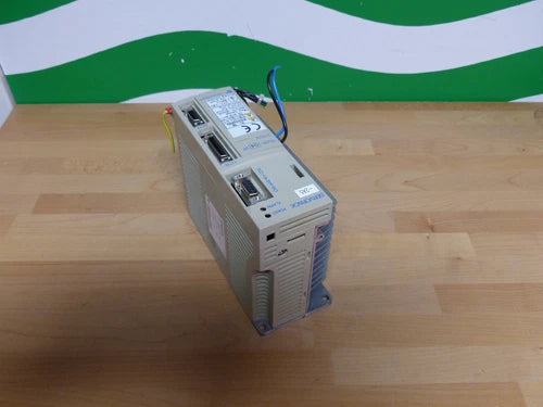 Yaskawa servo pack sgde - 04vp