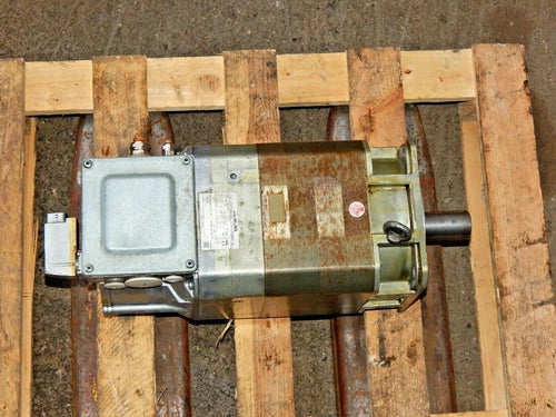 SIEMENS 3~SERVO-MOTOR  1PH7103-2QG02-0CJ0 s.Bilder
