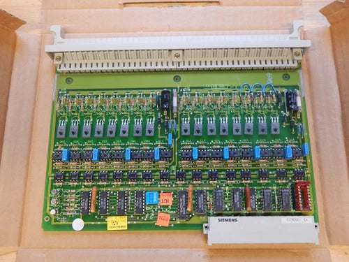 Siemens Simatic S5 6ES5451-3AA11 // 6ES5 451-3AA11