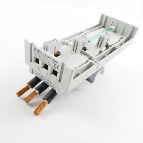 SIEMENS 8US1011-4TM00 (8ZX1012-OUS10-1BA1) BUSBAR SYSTEM *