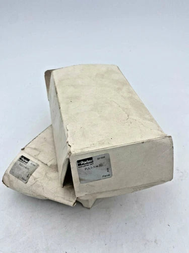 2pc x  PARKER HANNIFIN SUBBASE SIDE PORT 1/4'BSP PJL1-1/4-70