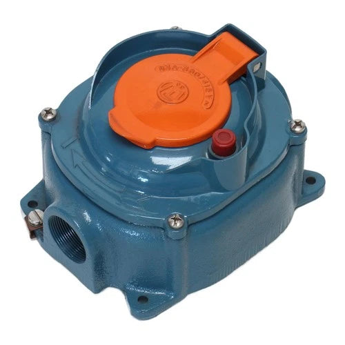 54120 LEGRAND, 54120 Legrand Metal Prisinter Lunel 3P+T IP44 63/75A 380V~ ?? ...