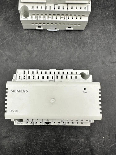 1 台西门子 RMZ782 控制器