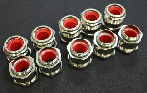 10 pieces cable gland SHV-M-Viton M32x1.5/29/22 brass