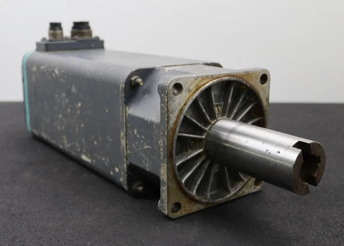 SIEMENS Servo Motor 1FT3076-0AF61-9-Z 18/22Nm 3000rpm 19.6/24A Ui= 321VAC IP64