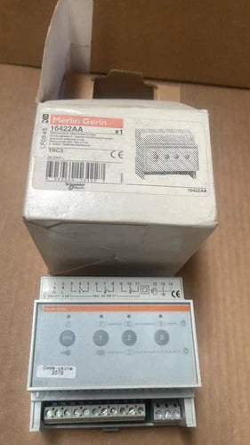Schneider Electric Merlin Gerin - 16422AA - TRC3 - 2A 230V Circuit Breaker