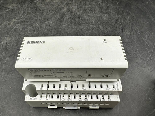 1 台西门子 RMZ787 控制器