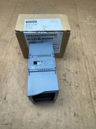 NEW IN BOX SIEMENS SIMATIC S7-1200 ANALOG I/O MODULE 6ES7 234-4HE32-0XB0