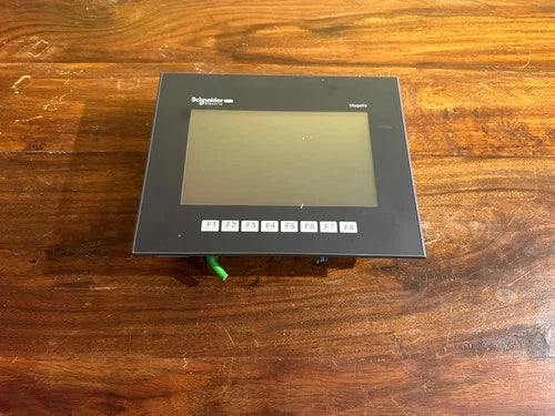 Painel Schneider Magelis GTO HMIGTO3510
