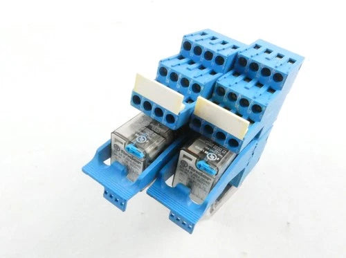 2x FINDER 55.34.9.024.0040 PLUG RELAY + 94.04 RELAY SOCKET - set of 2