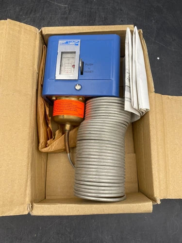 1 unidade x CONTROLADOR DE TEMPERATURA JOHNSON CONTROLS 270XTAN-95008