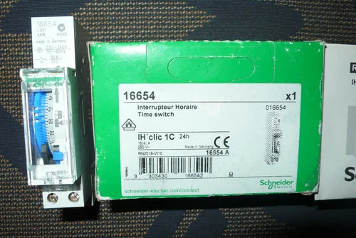SCHNEIDER 16654 interrupteur horaire segment imperdable CADRAN 24heures R¨¦s.100h