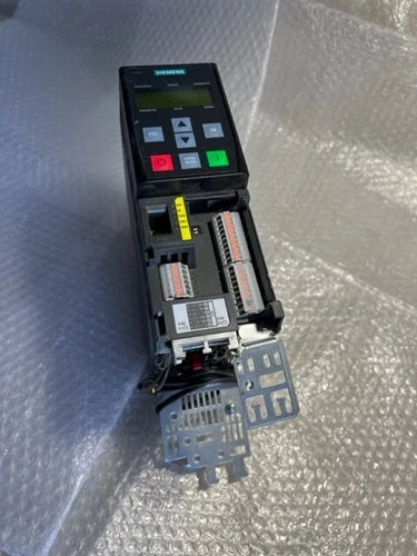 SIEMENS SINAMICS PM240-2 1P6SL3210-1PE16-1AL1 + 6SL3244-0BB12-1FA0