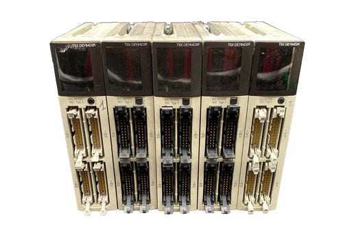 施耐德电气 TSXDEY64D2K 64I 24VDC 水槽连接器 x5pc