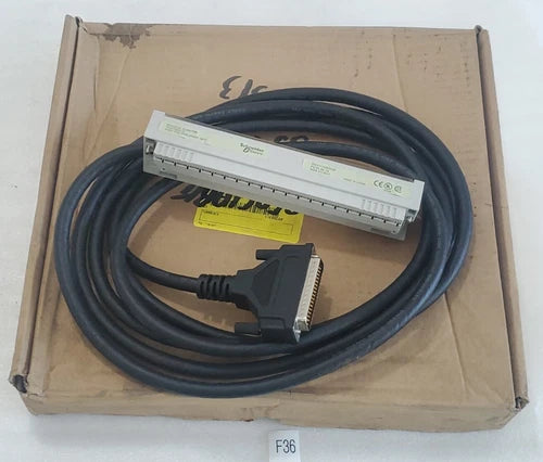 *NEW IN BOX* Schneider Modicon 140XTS00212 Cablefast STD Assy 12Ft + Warranty!