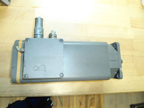 SIEMENS SERVO MOTOR 1FT5076-0AF01-Z ,1FT5076-0AF01-Z