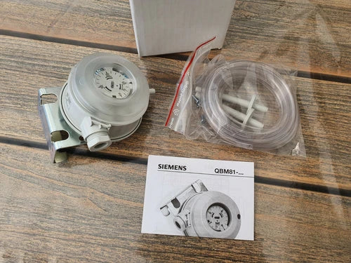 Siemens QBM81-3 Pressure Switch NEW (lot of 6)