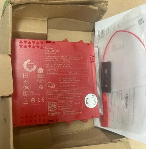 Schneider Electric Harmony XPSUAF13AP Safety Module UAF Cat.4 24V Screw