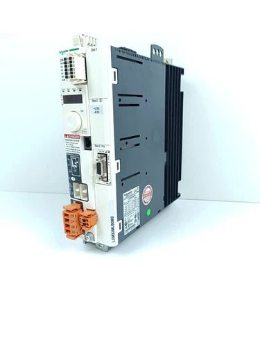 施耐德电气 LXM32MU90M2 CN6 I/O NEUWERTIG 并经过测试
