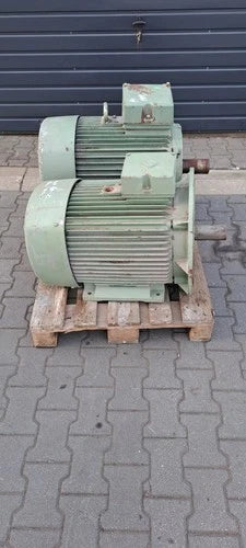 Motor el¨¦trico VEM KMR 250 M8 45KW 735obr/min 380/660V