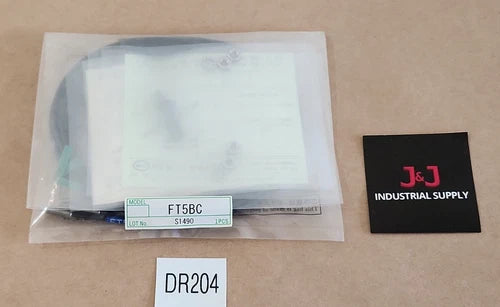 *BRAND NEW* Takenaka Electronic TAKEX FT5BC Fiber Optic Sensor FA500 + Warranty!
