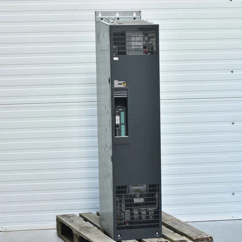 Siemens SINAMICS G120 PM 240 132kW 6SL3224-0XE41-3UA0 6SL3 224-0XE41-3UA0 -usado-