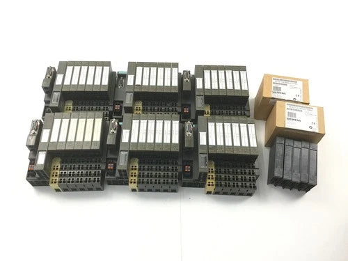 1PC For Siemens 6ES7151-1AA05-0AB0 Used