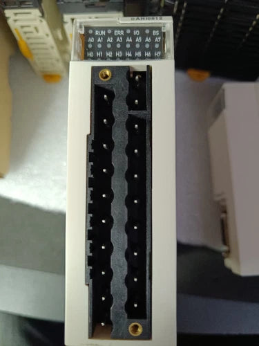 SCHNEIDER BMEAHI0812，环境优美！！ FACTURA 发票担保？A