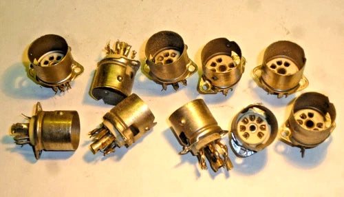 10 x R?hrenfassung Keramik R?hrensockel 7 Pol Sockel ; R?hre / Tube  ( Mod 5 )