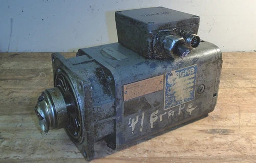 Siemens Cincinnati Permanent Magnet Motor 1FT5072-0AC71-9-Z  _ Z: G45 H30 K42 K8