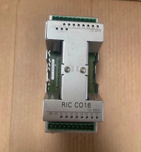 Siemens - 6AG6000-1AC10-0AA0 - SIMATIC IPC427E, Embedded Industrial PC